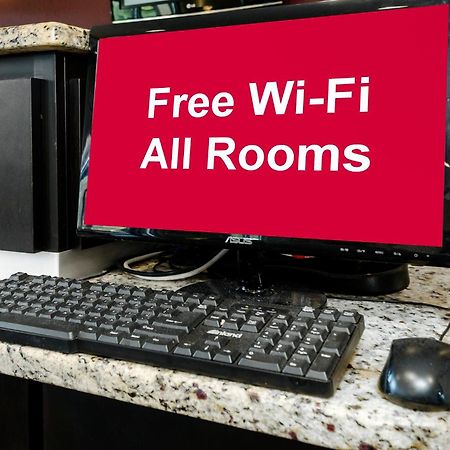 Red Roof Inn Baltimore Windsor Mill ภายนอก รูปภาพ
