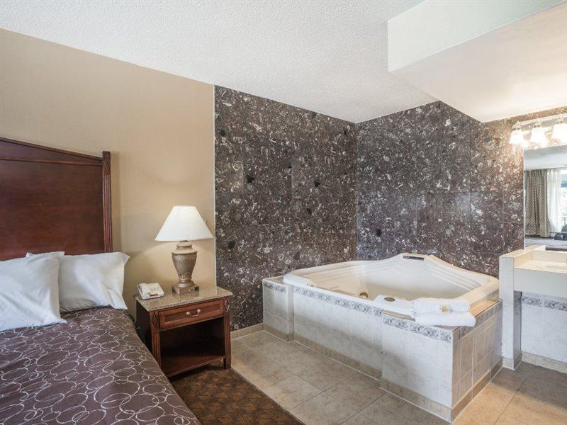 Red Roof Inn Baltimore Windsor Mill ภายนอก รูปภาพ