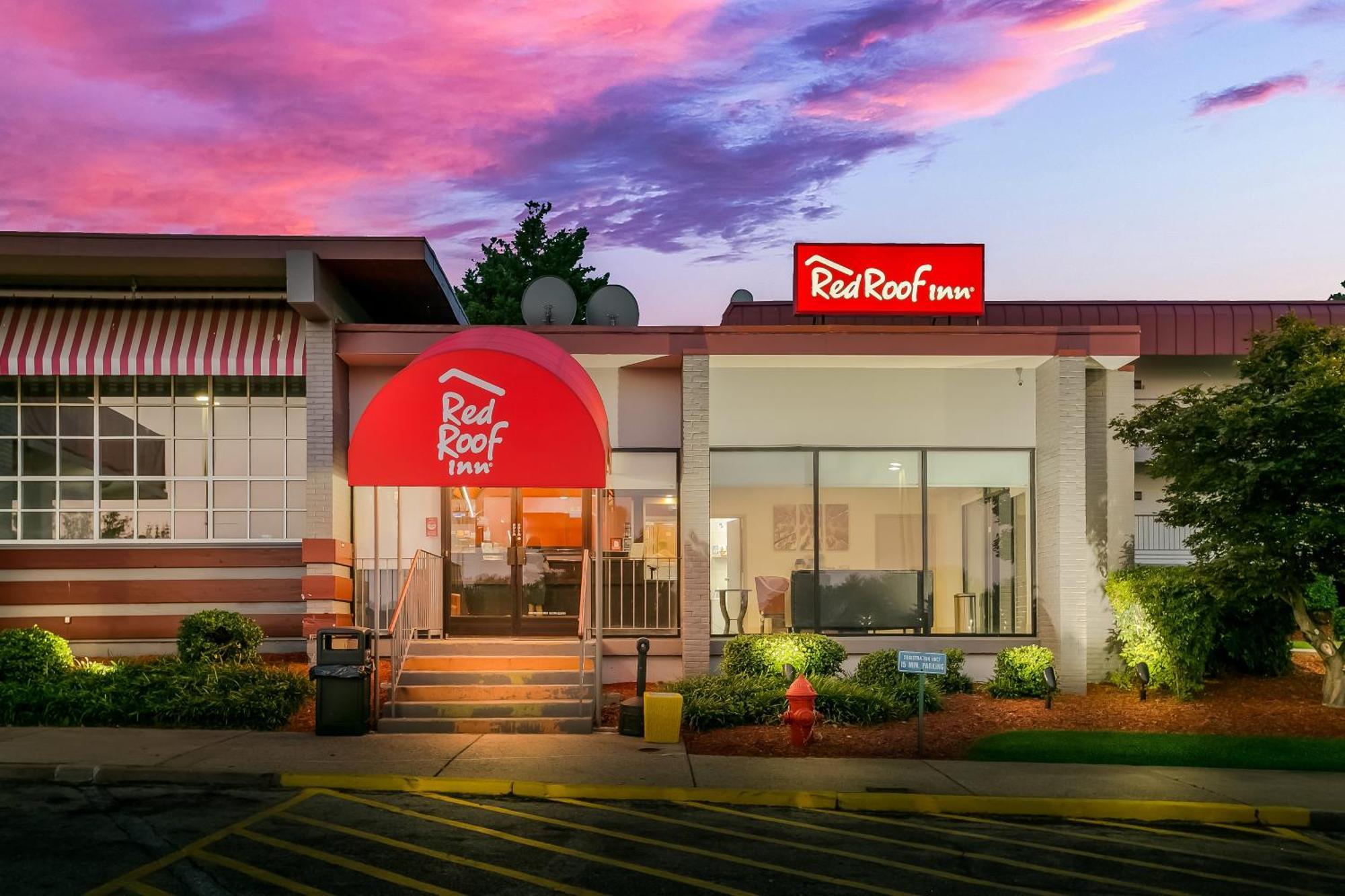 Red Roof Inn Baltimore Windsor Mill ภายนอก รูปภาพ