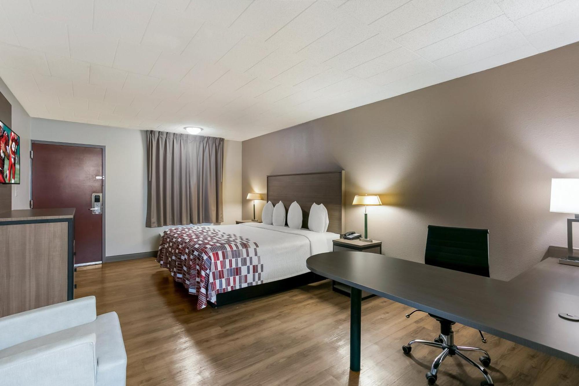 Red Roof Inn Baltimore Windsor Mill ภายนอก รูปภาพ